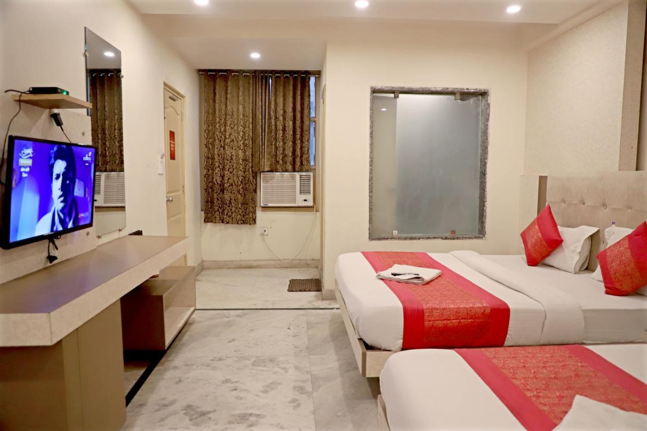 Hotel Klick International Neu-Delhi Exterior foto